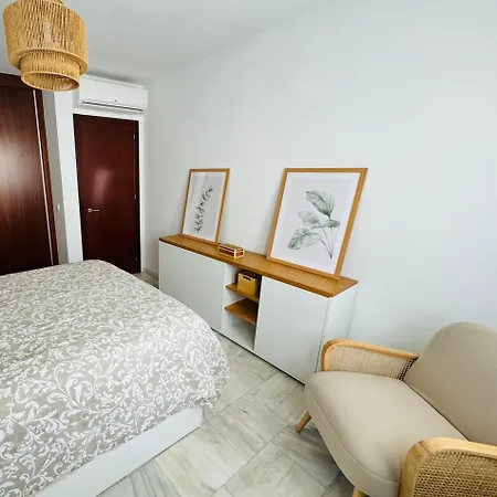 Behappy Salitre - Con Aparcamiento Apartment Malaga Exterior photo